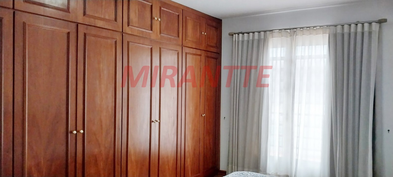 Sobrado de 205m² com 3 quartos em Vila Santa Maria