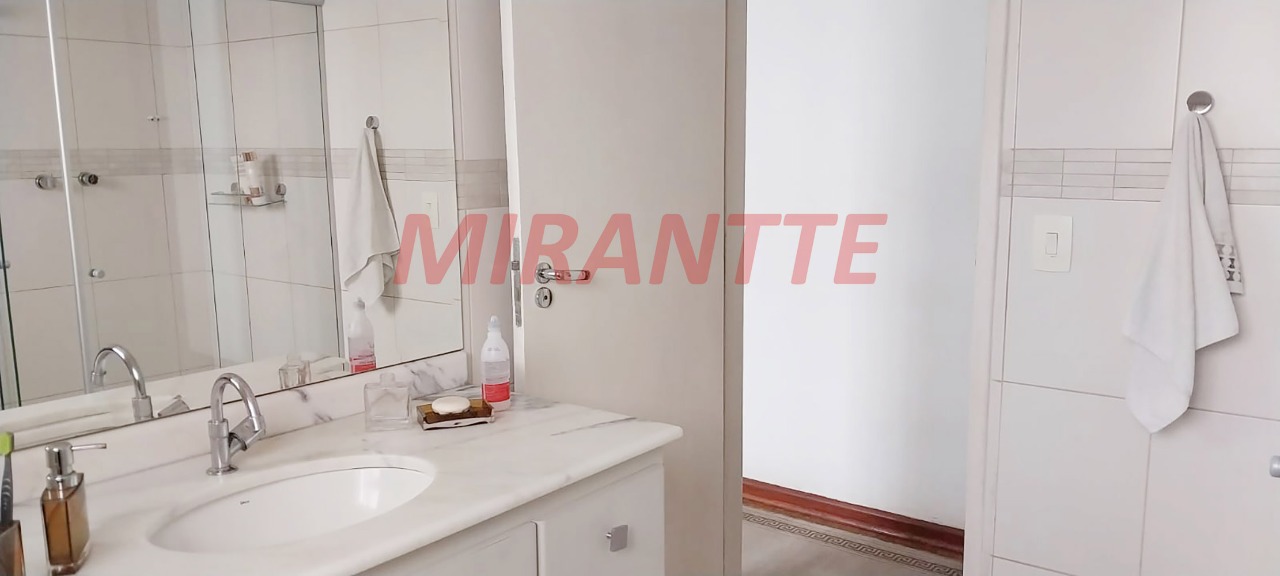 Sobrado de 205m² com 3 quartos em Vila Santa Maria