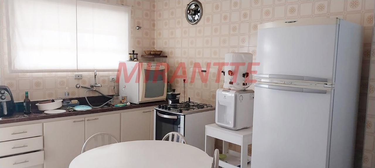 Sobrado de 205m² com 3 quartos em Vila Santa Maria
