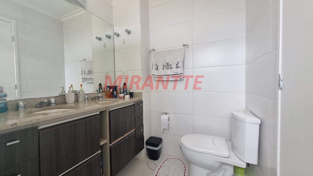 Apartamento de 129m² com 3 quartos em Água Fria