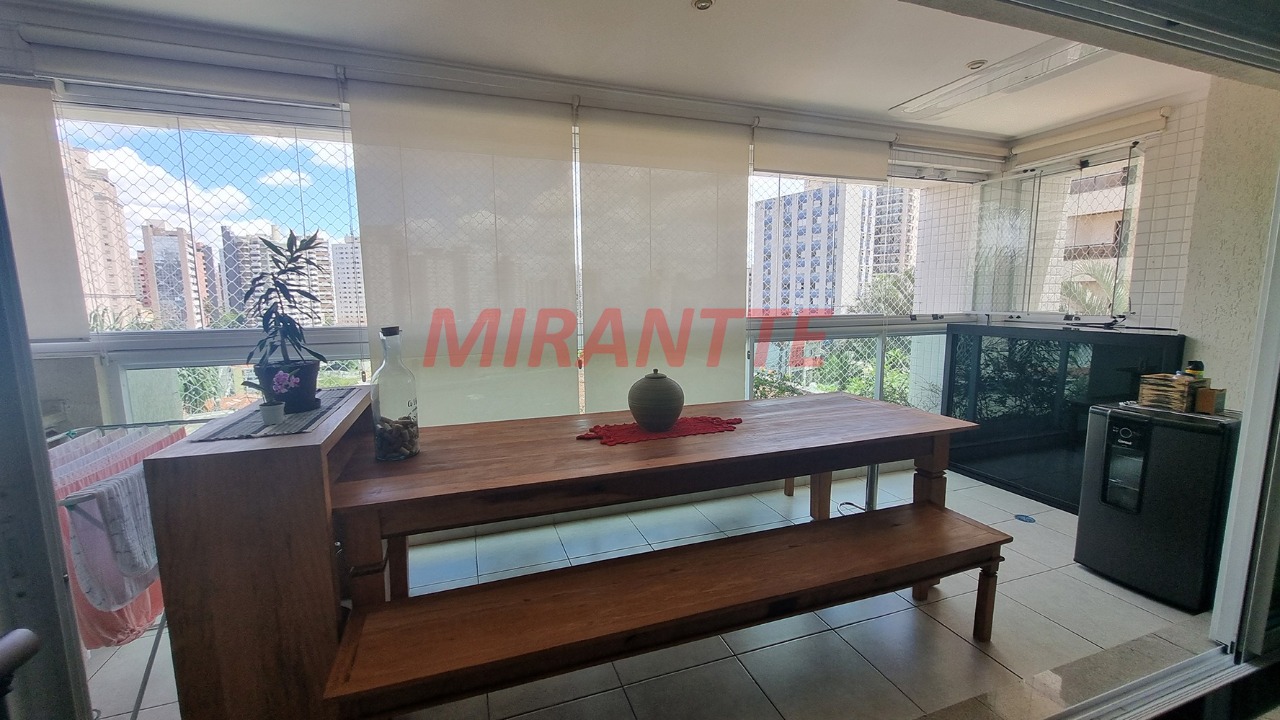 Apartamento de 129m² com 3 quartos em Água Fria