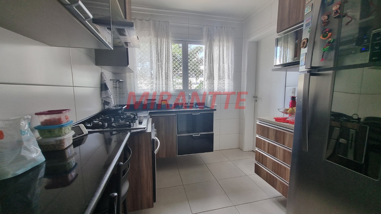 Apartamento de 129m² com 3 quartos em Água Fria