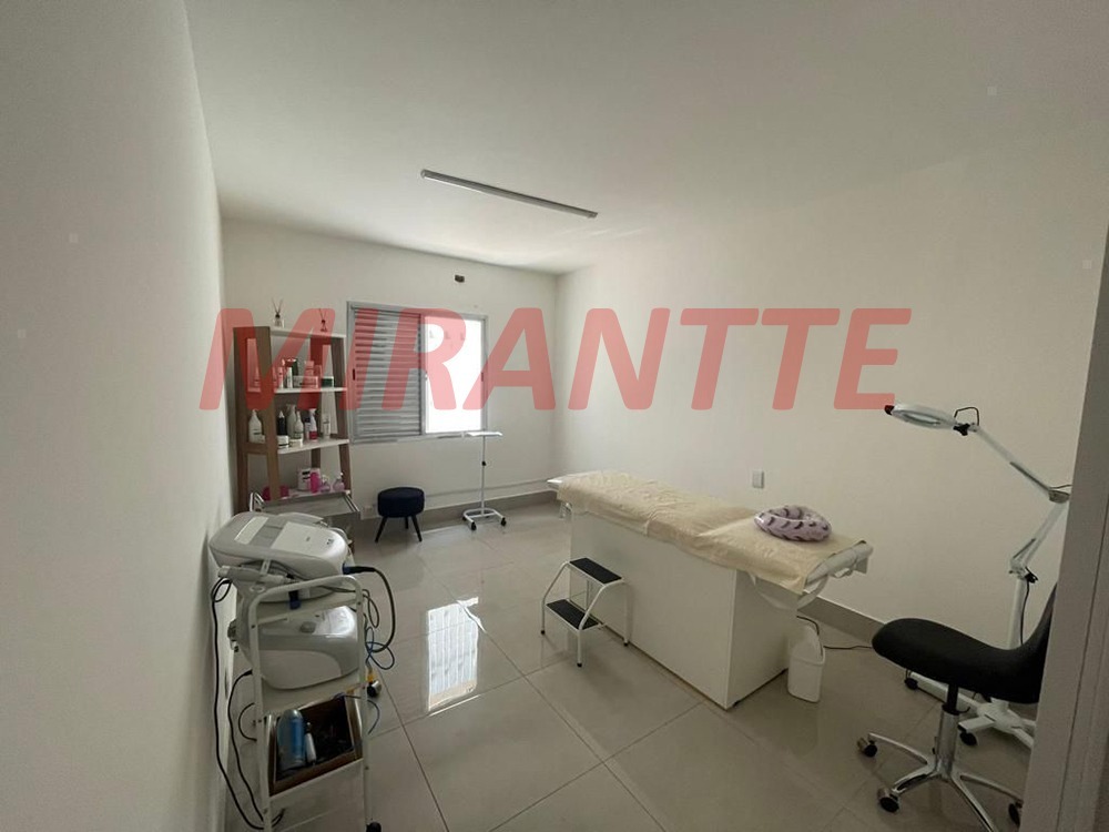 Sobrado de 152m² com 3 quartos em Santa Teresinha