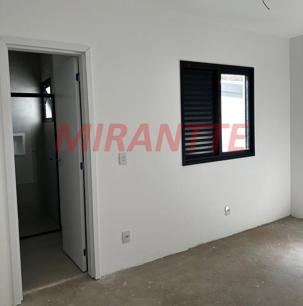 Sobrado de 120m² com 3 quartos em Parada Inglesa