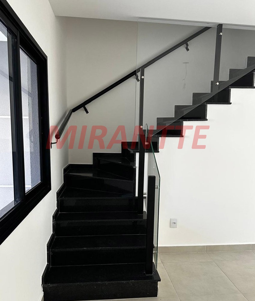 Sobrado de 120m² com 3 quartos em Parada Inglesa