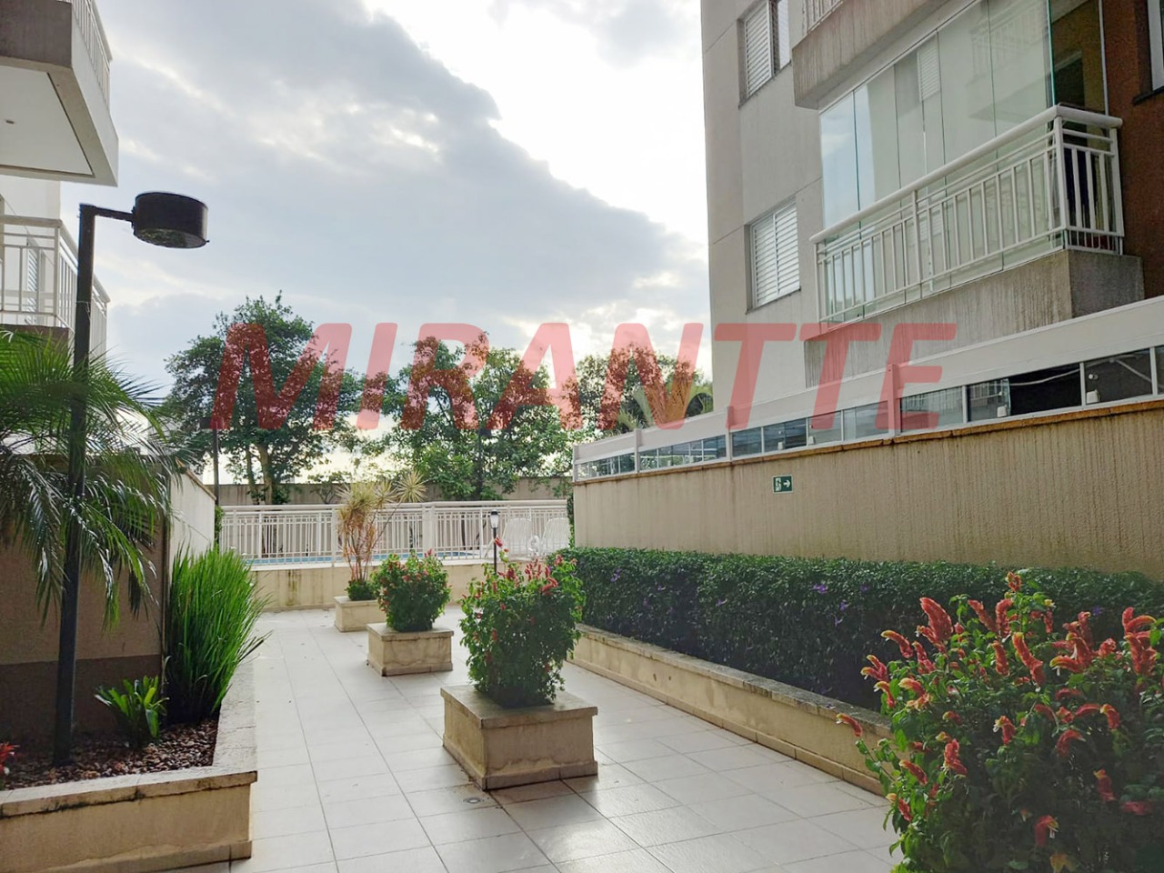 Apartamento de 50m² com 2 quartos em Vila Amália (Zona Norte)