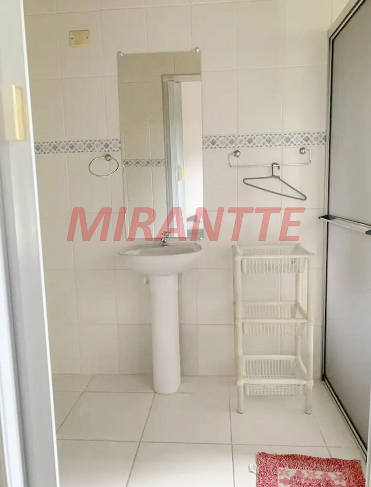 Cond. fechado de 300m² com 5 quartos em Costa Do Sol