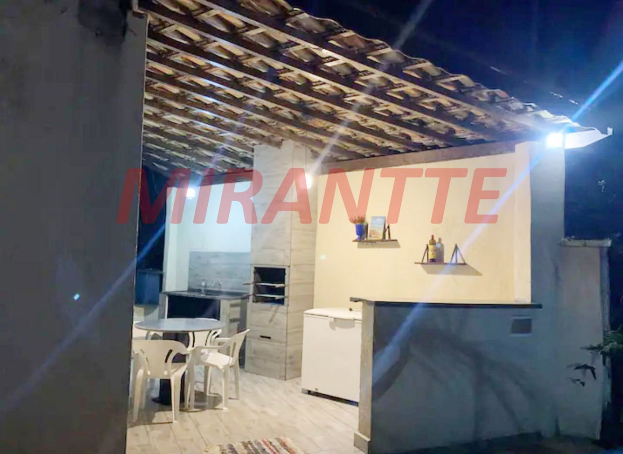 Cond. fechado de 300m² com 5 quartos em Costa Do Sol