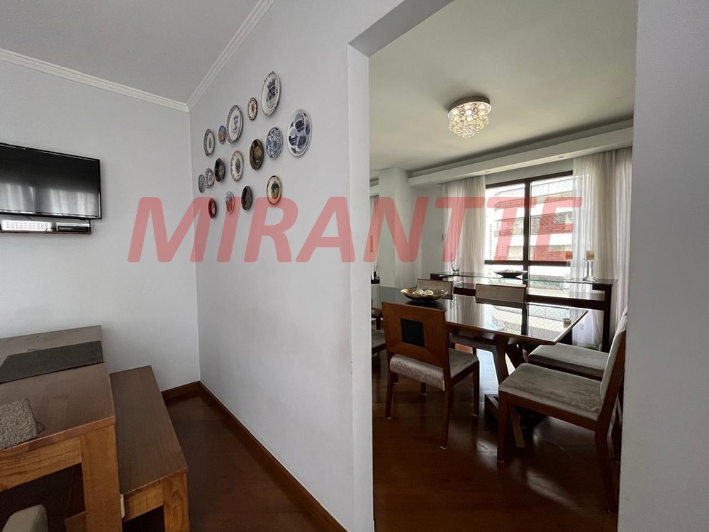 Apartamento de 2.32m² com 4 quartos em Santana