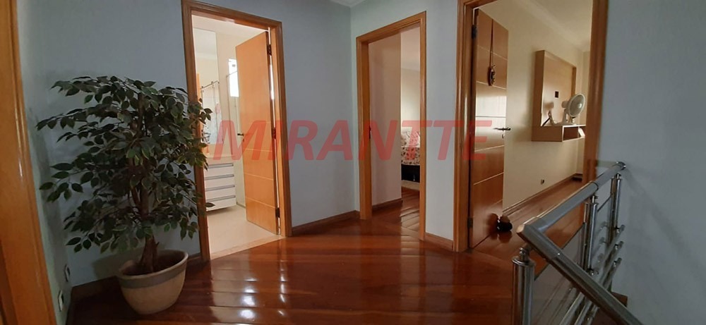 Sobrado de 212m² com 3 quartos em Jardim do Colégio (Zona Norte)
