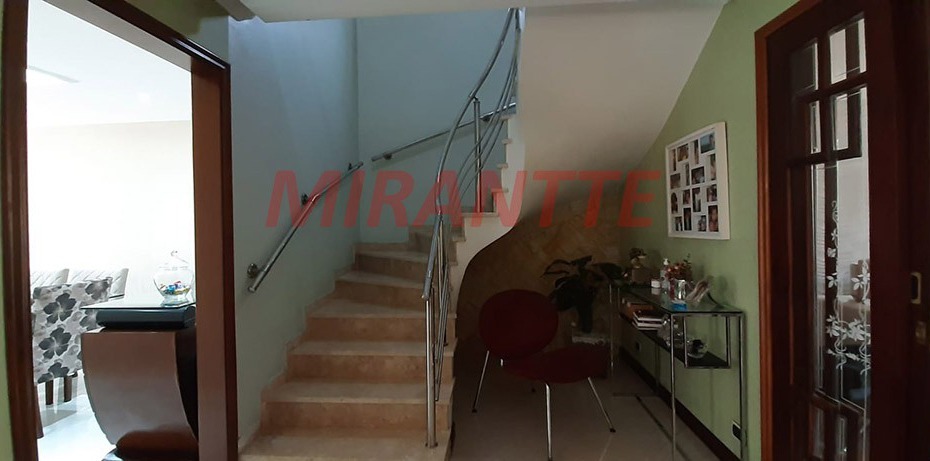 Sobrado de 212m² com 3 quartos em Jardim do Colégio (Zona Norte)