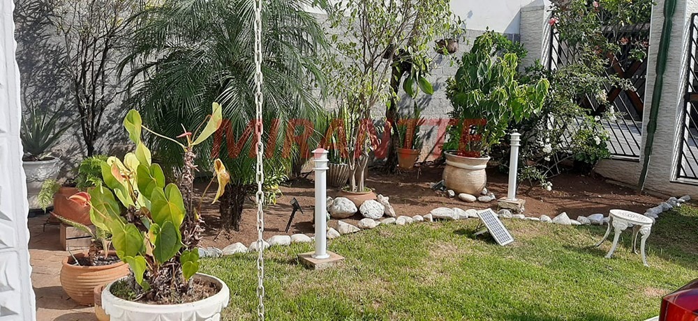 Sobrado de 212m² com 3 quartos em Jardim do Colégio (Zona Norte)