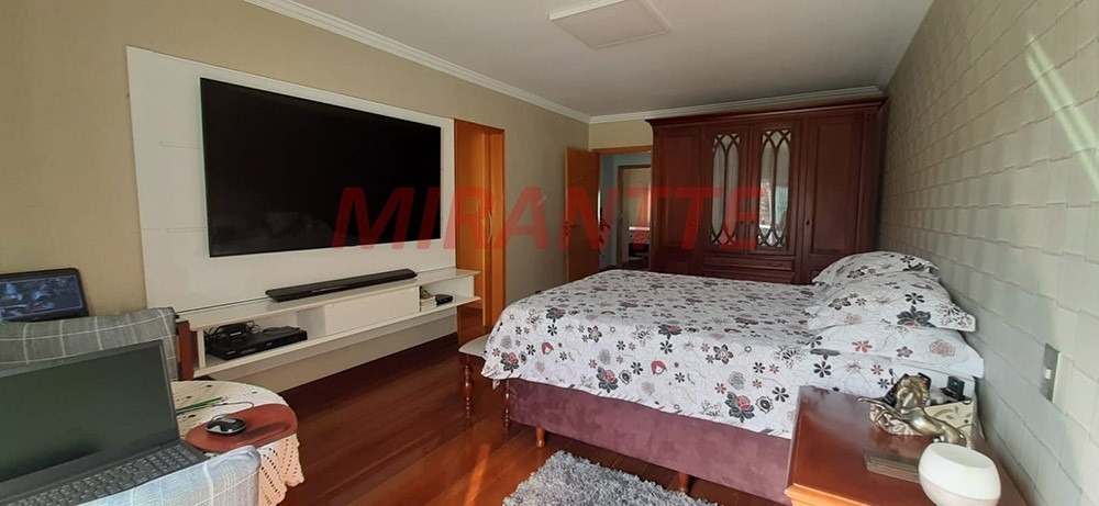 Sobrado de 212m² com 3 quartos em Jardim do Colégio (Zona Norte)