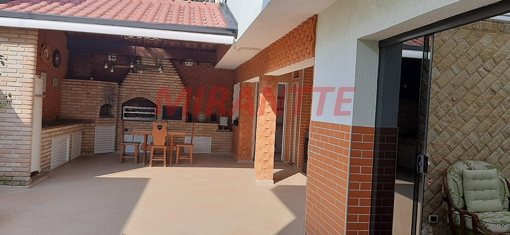 Sobrado de 212m² com 3 quartos em Jardim do Colégio (Zona Norte)