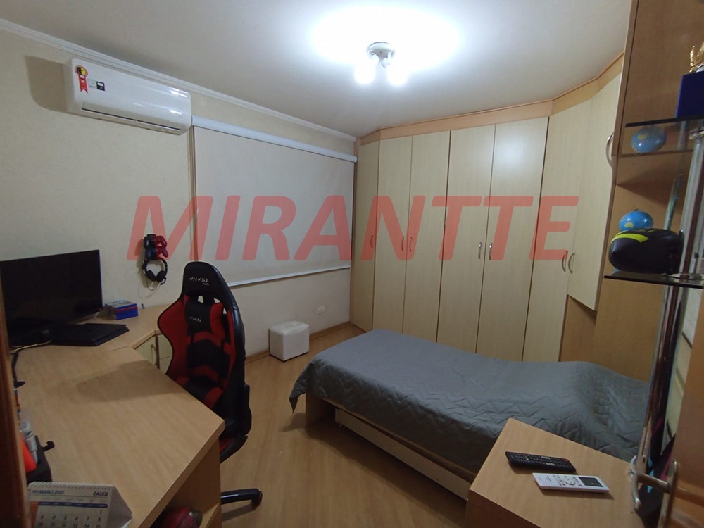 Sobrado de 180m² com 5 quartos em Santana