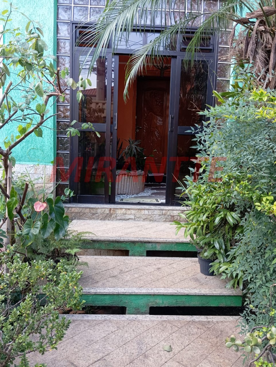 Sobrado de 180m² com 5 quartos em Santana