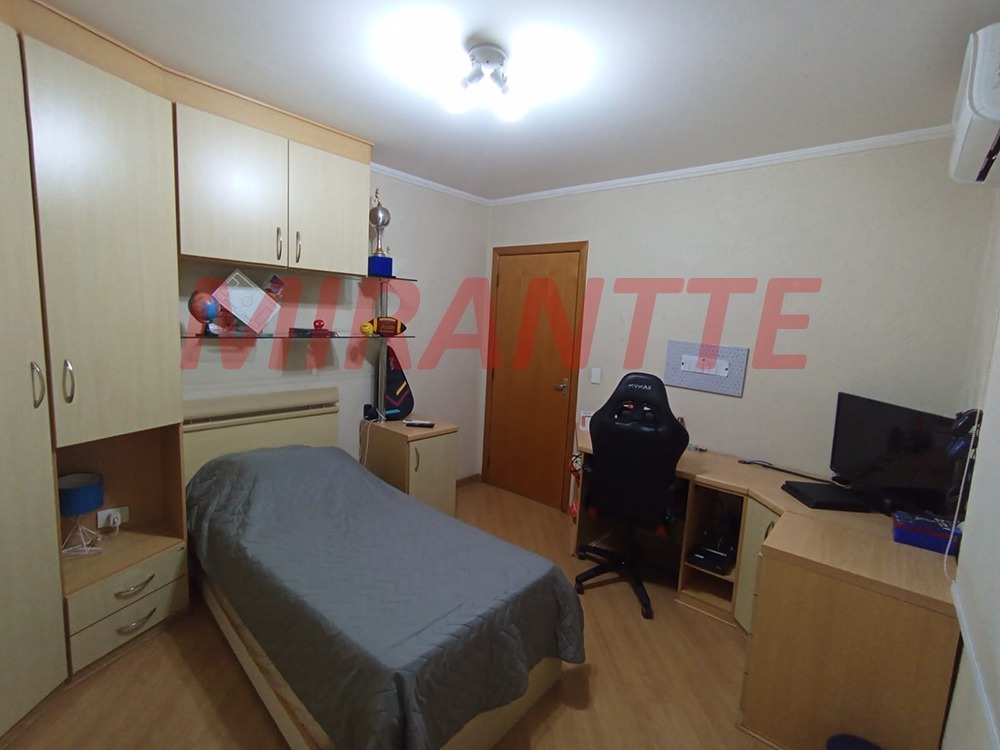 Sobrado de 180m² com 5 quartos em Santana