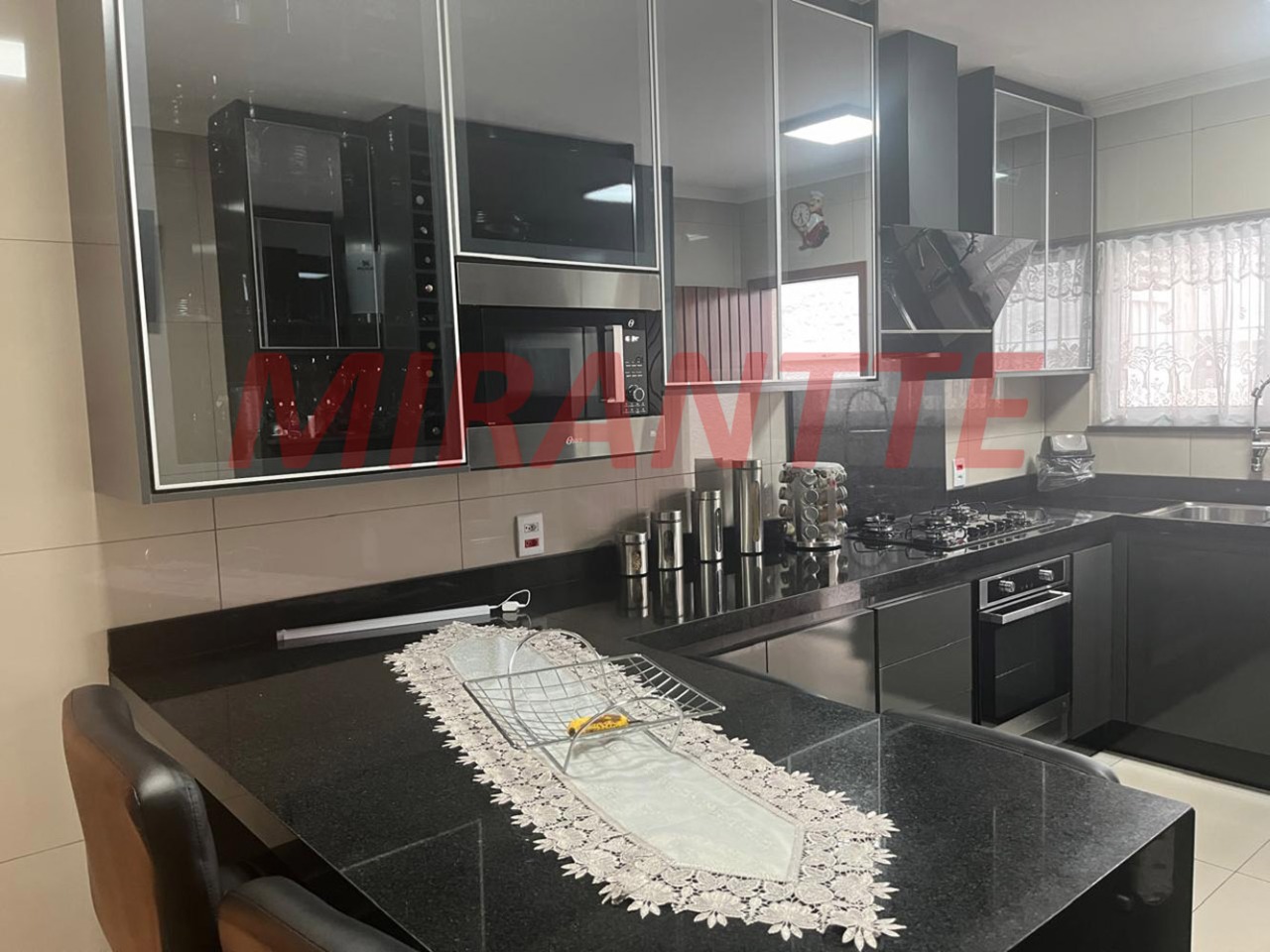 Casa terrea de 110m² com 2 quartos em Santana