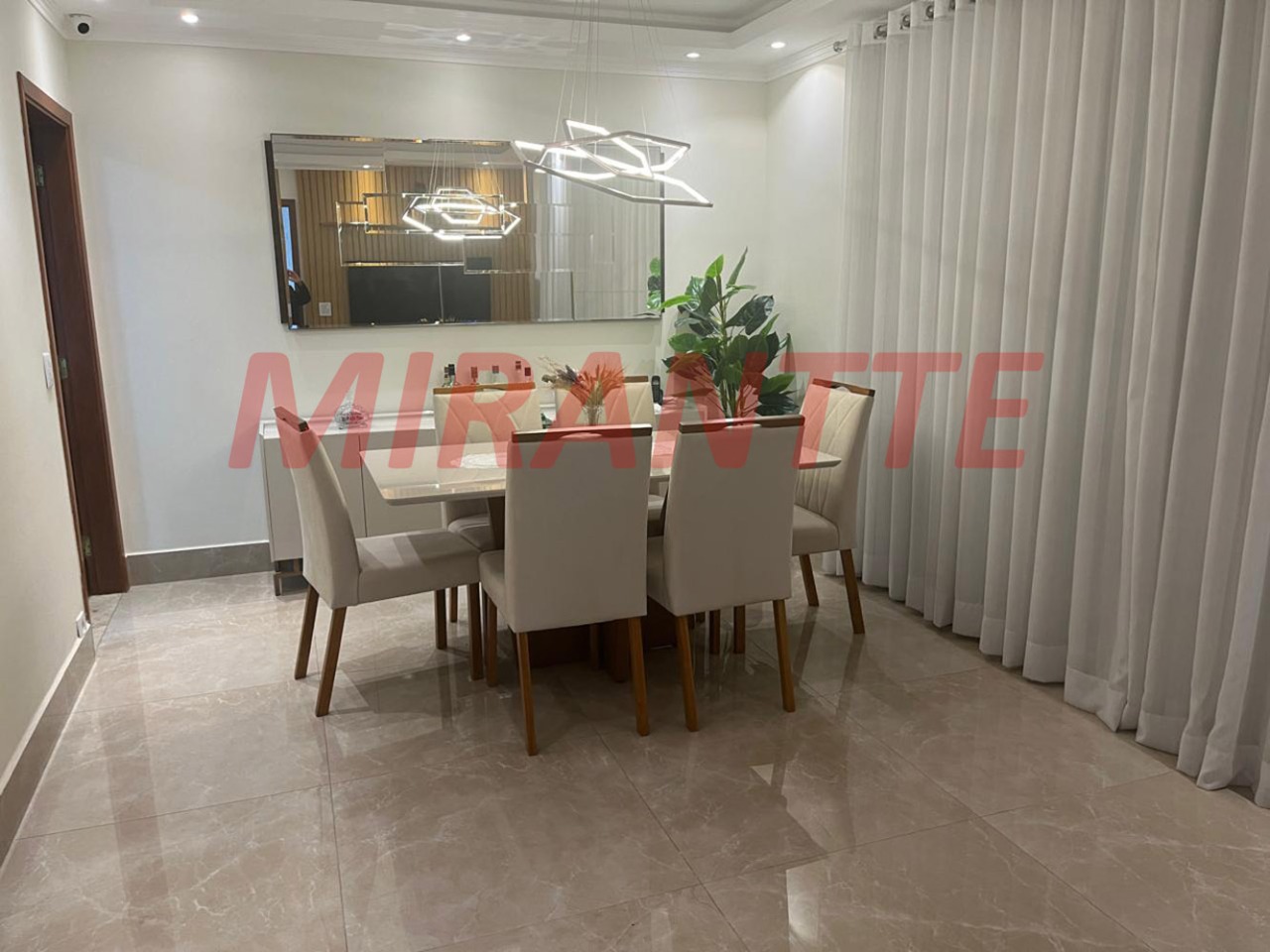Casa terrea de 110m² com 2 quartos em Santana