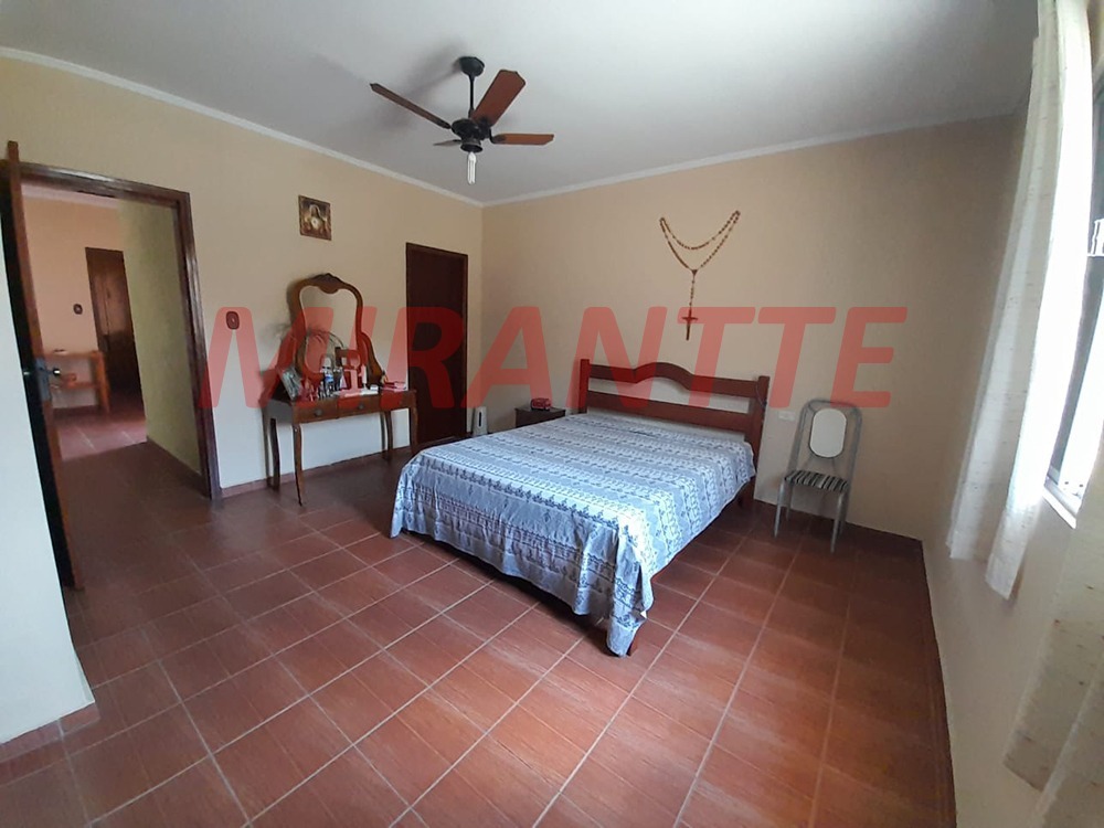 Sobrado de 140m² com 2 quartos em Vila Nova Mazzei