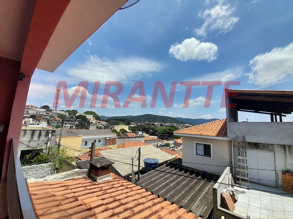 Sobrado de 140m² com 2 quartos em Vila Nova Mazzei