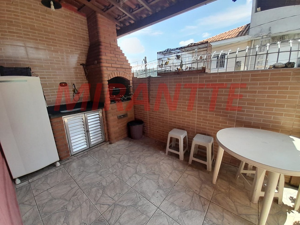 Sobrado de 140m² com 2 quartos em Vila Nova Mazzei