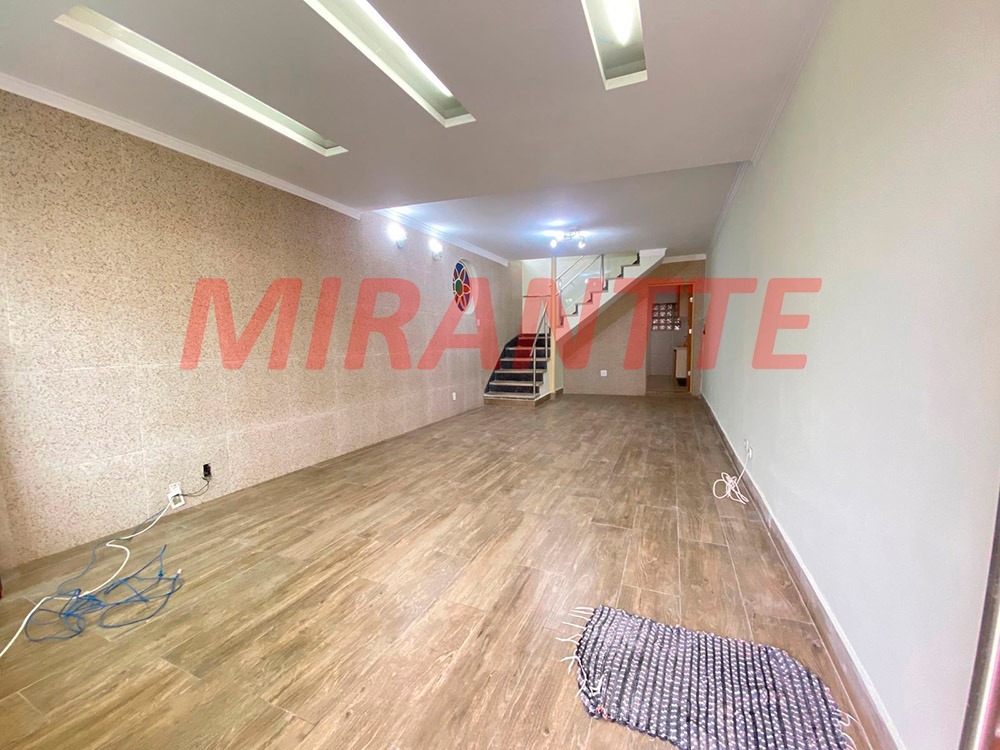 Sobrado de 125m² com 3 quartos em Jardim Sônia