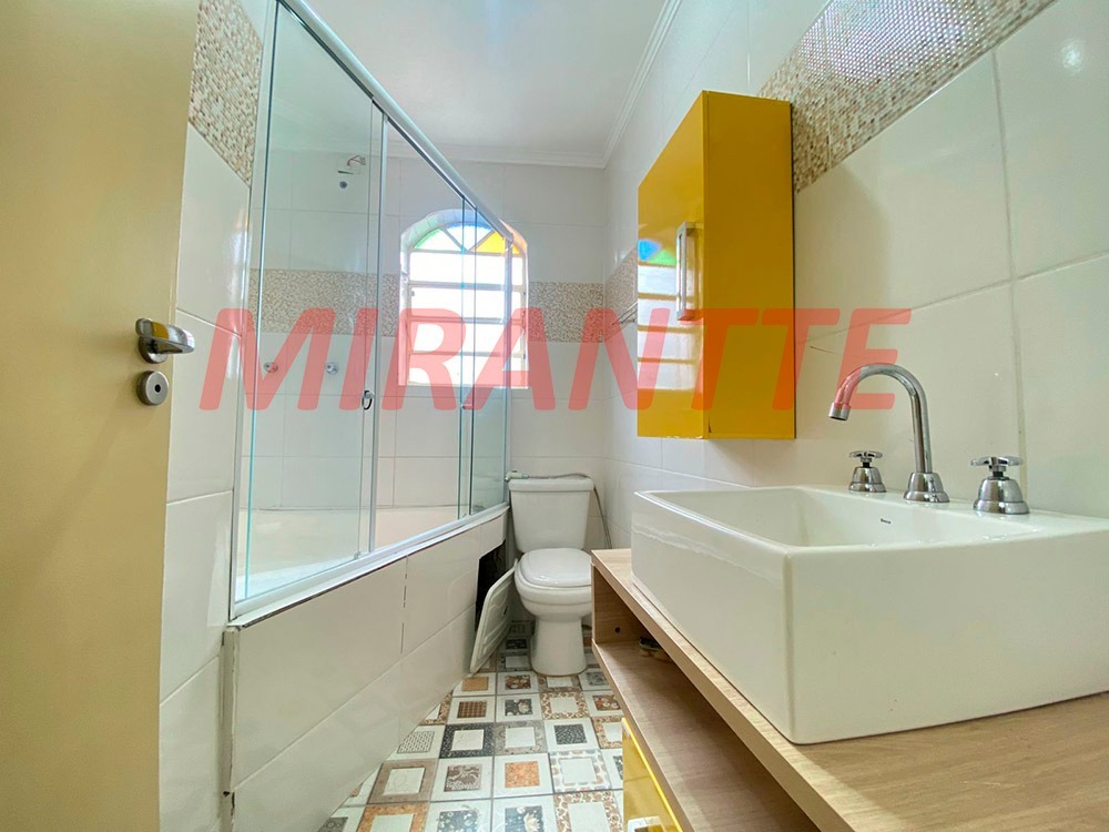 Sobrado de 125m² com 3 quartos em Jardim Sônia