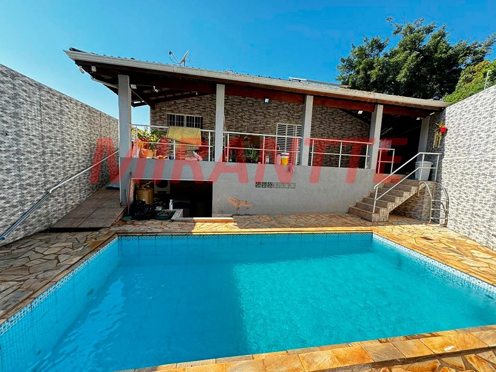 Casa terrea de 101m² com 2 quartos em Jundiaizinho (Terra Preta)