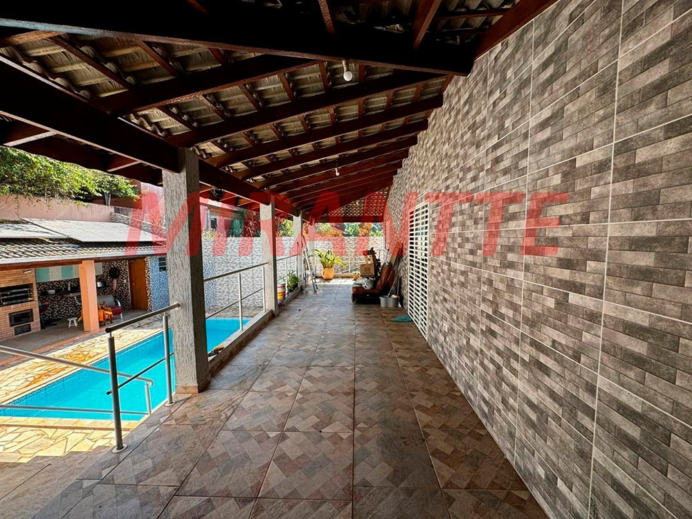Casa terrea de 101m² com 2 quartos em Jundiaizinho (Terra Preta)