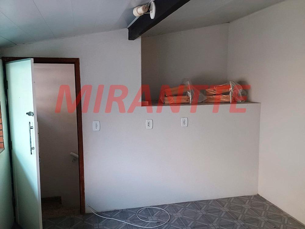 Casa terrea de 80m² com 4 quartos em Jardim Brasil (Zona Norte)