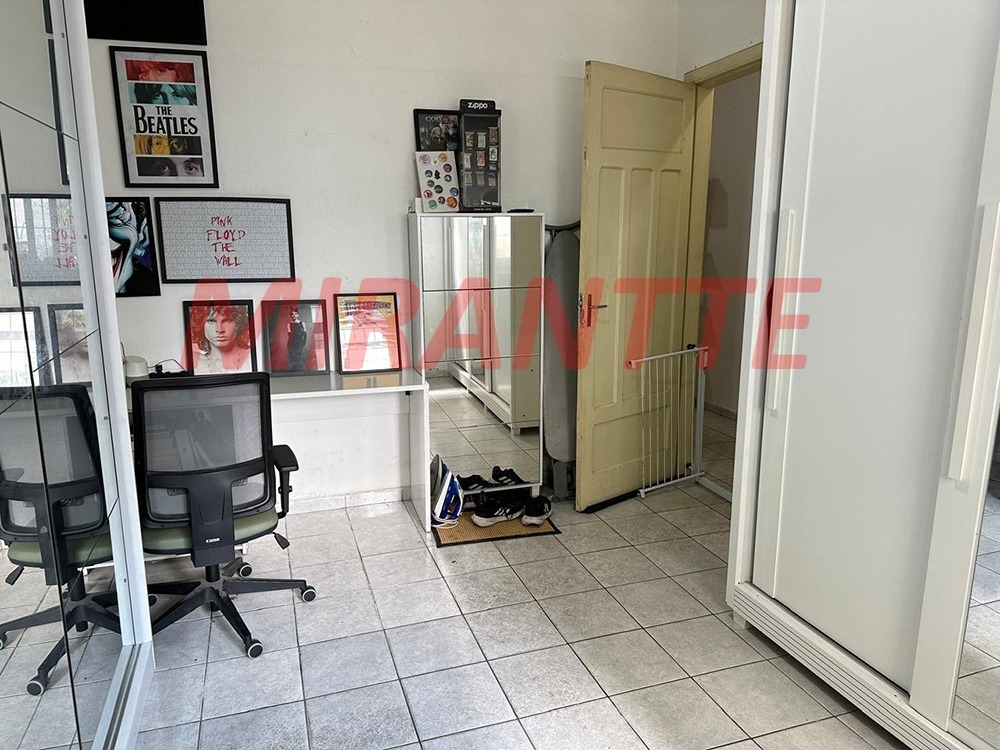 Casa terrea de 95m² com 2 quartos em Santana