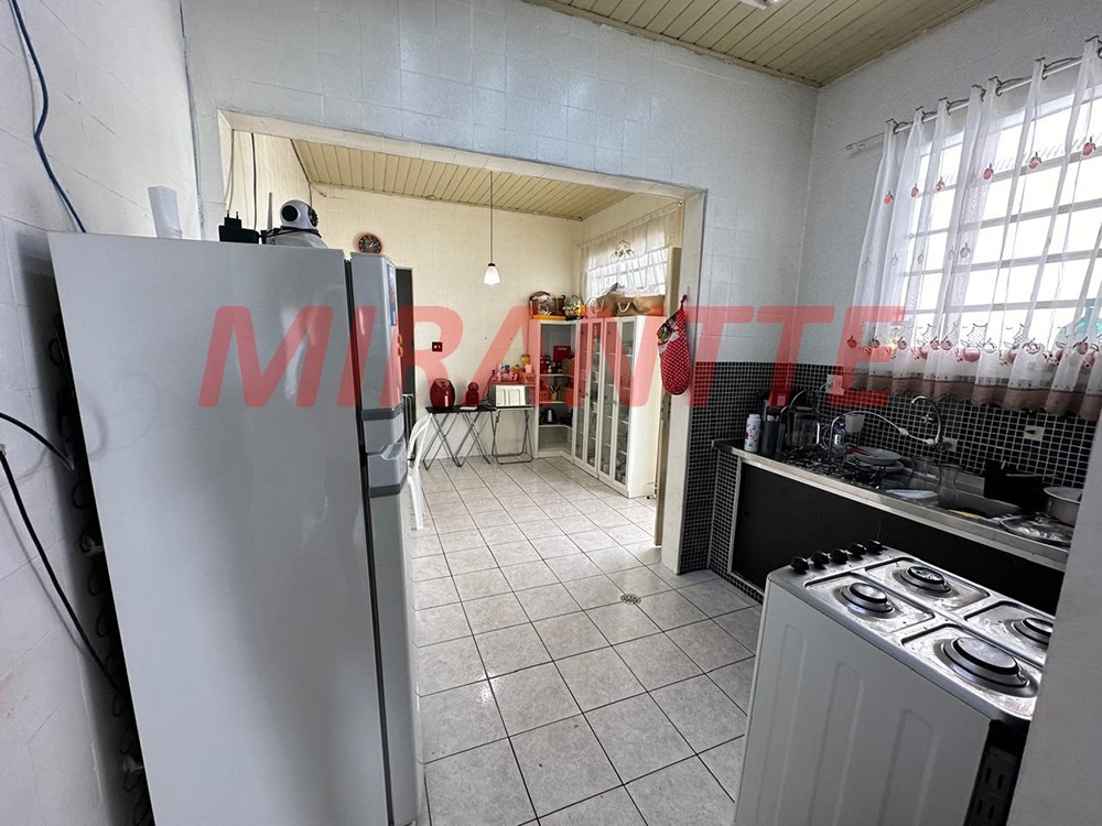 Casa terrea de 95m² com 2 quartos em Santana