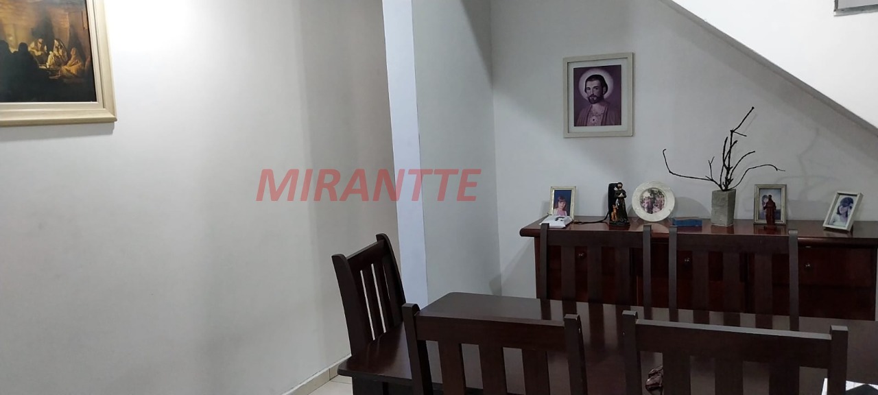 Sobrado de 174m² com 3 quartos em Jardim Paraiso