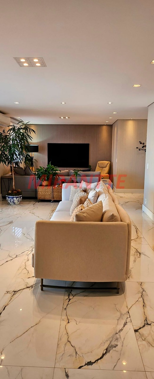 Apartamento de 195m² com 3 quartos em Santana
