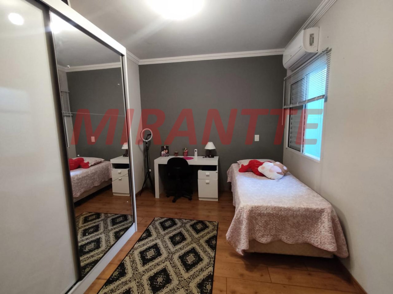Sobrado de 120m² com 3 quartos em Parada Inglesa