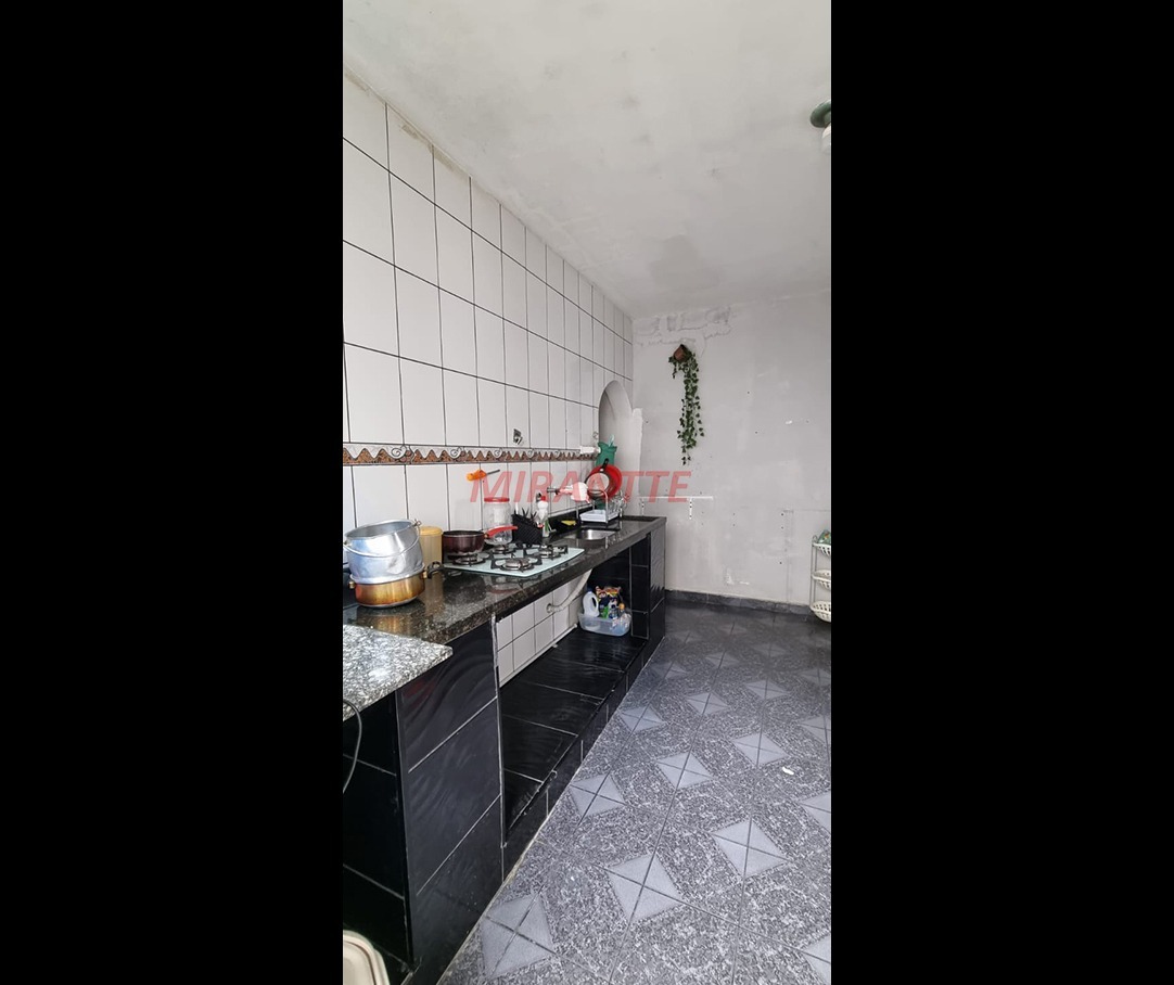 Sobrado de 265m² com 12 quartos em Casa Verde