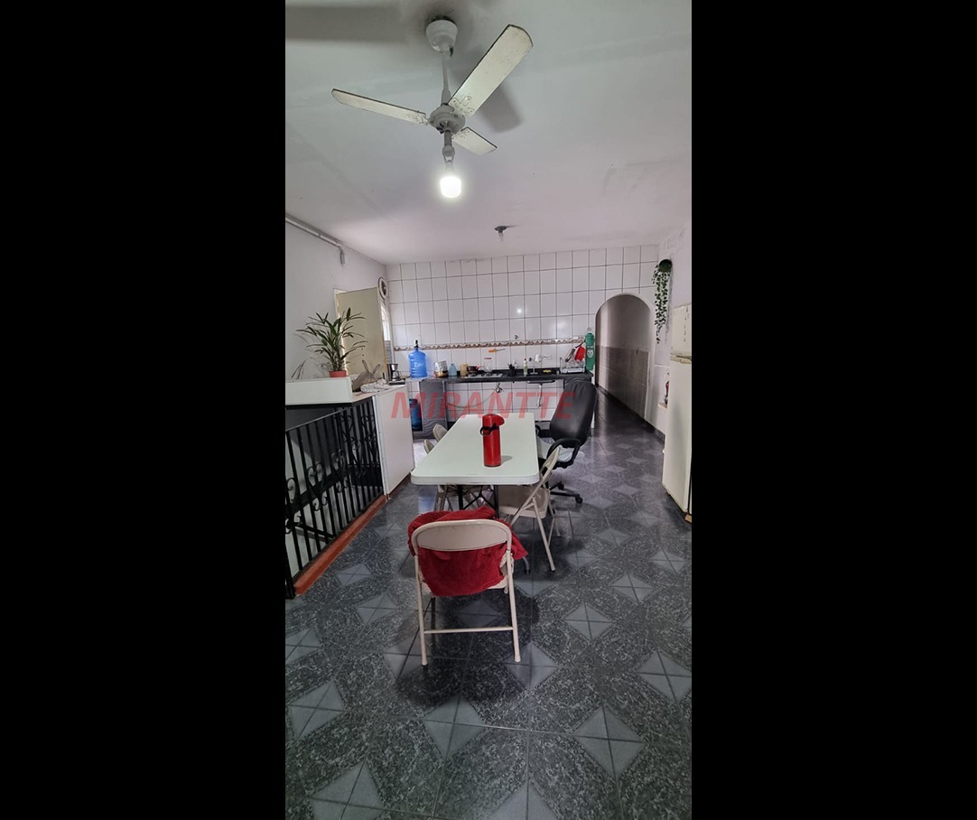 Sobrado de 265m² com 12 quartos em Casa Verde