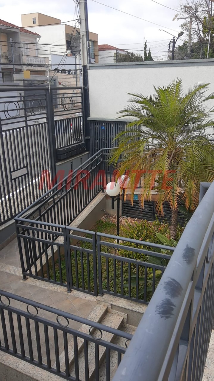 Cond. fechado de 70m² com 2 quartos em Jardim do Colégio (Zona Norte)