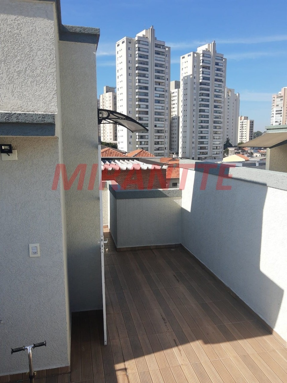 Cond. fechado de 70m² com 2 quartos em Jardim do Colégio (Zona Norte)