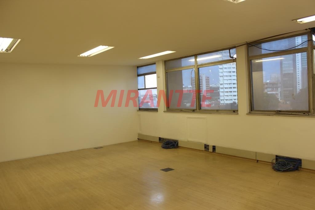 Comercial de 517m² em Pinheiros