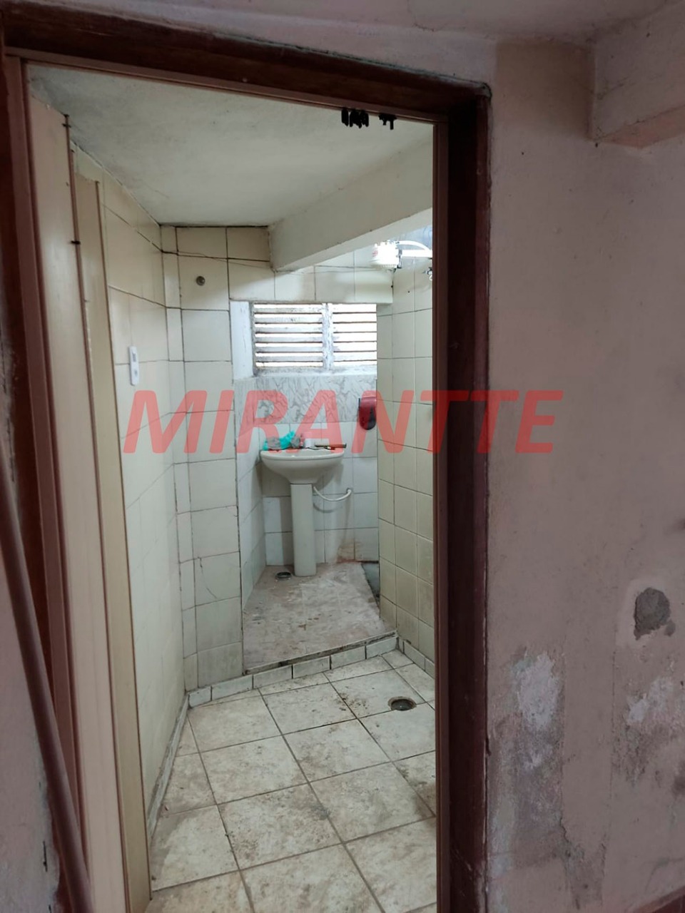 Sobrado de 336m² com 8 quartos em Jardim Maristela