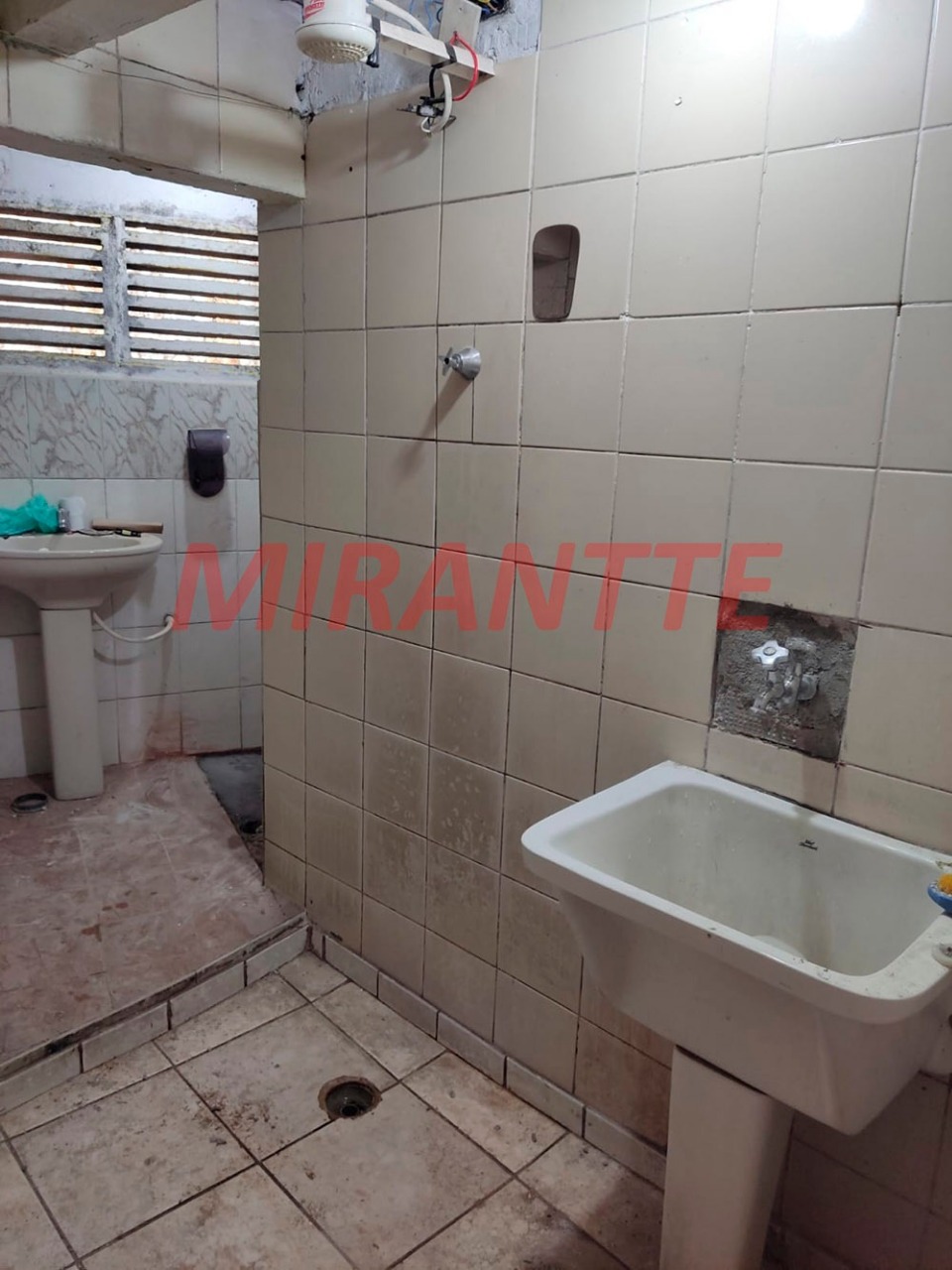 Sobrado de 336m² com 8 quartos em Jardim Maristela