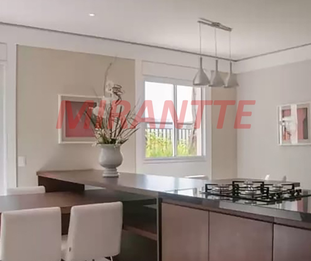Apartamento de 57m² com 2 quartos em Vila Rosália