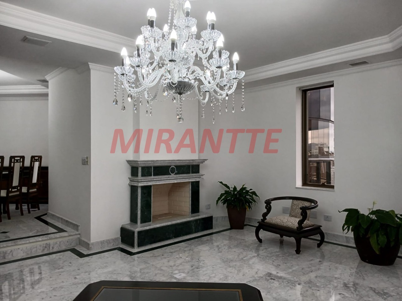 Apartamento de 207m² com 3 quartos em Santana