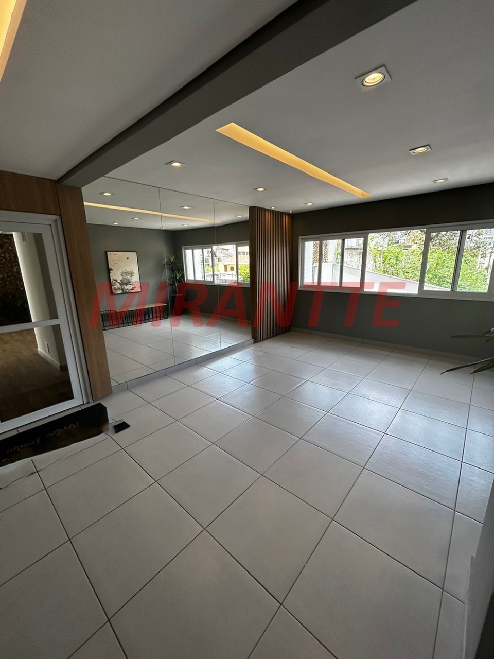 Apartamento de 38m² com 2 quartos em Jd Anália Franco