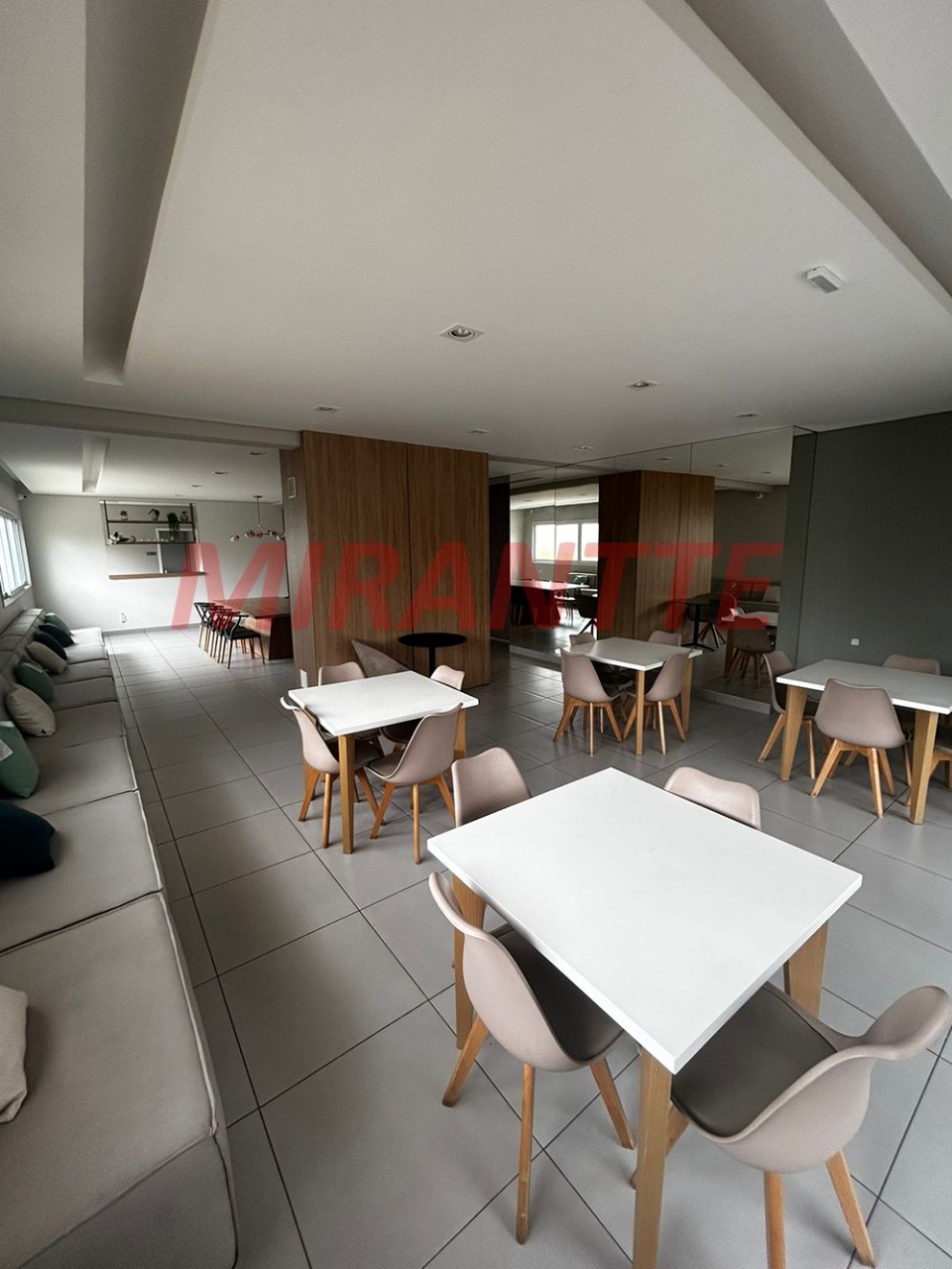 Apartamento de 38m² com 2 quartos em Jd Anália Franco