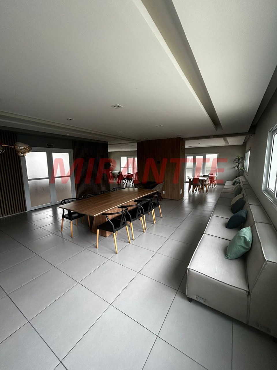 Apartamento de 38m² com 2 quartos em Jd Anália Franco