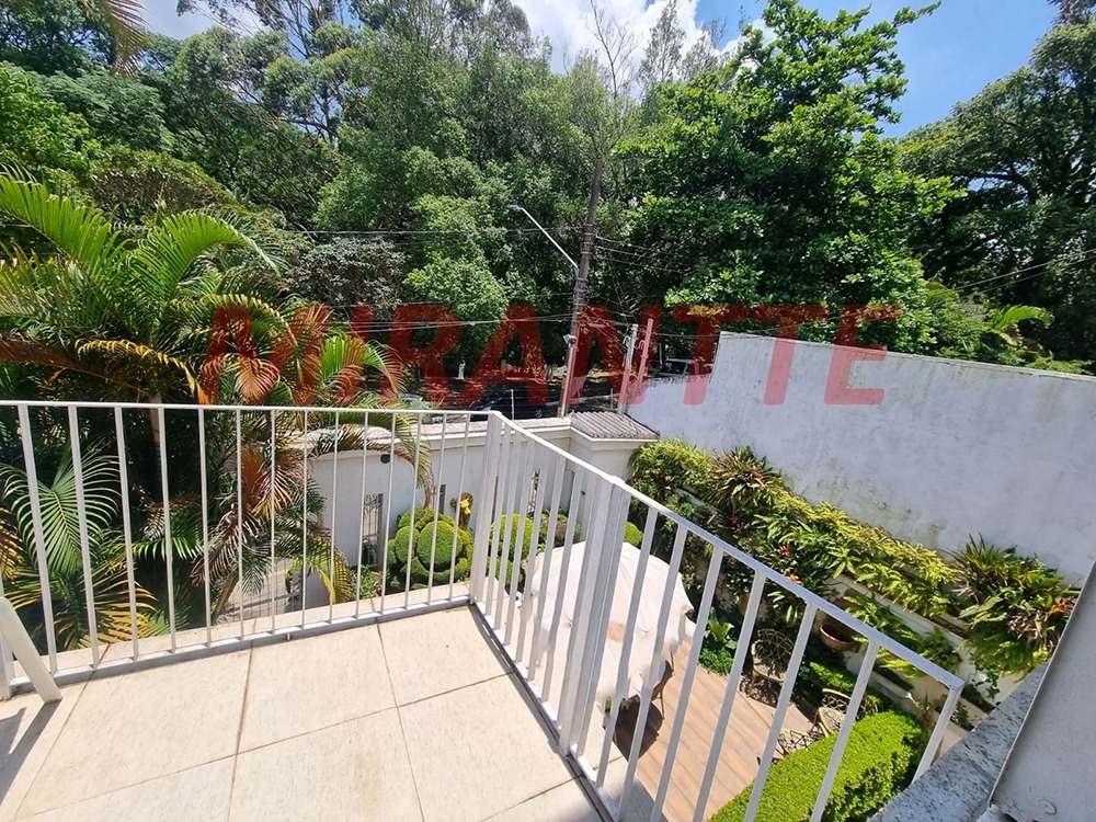 Sobrado de 500m² com 4 quartos em Parque Dos Principes