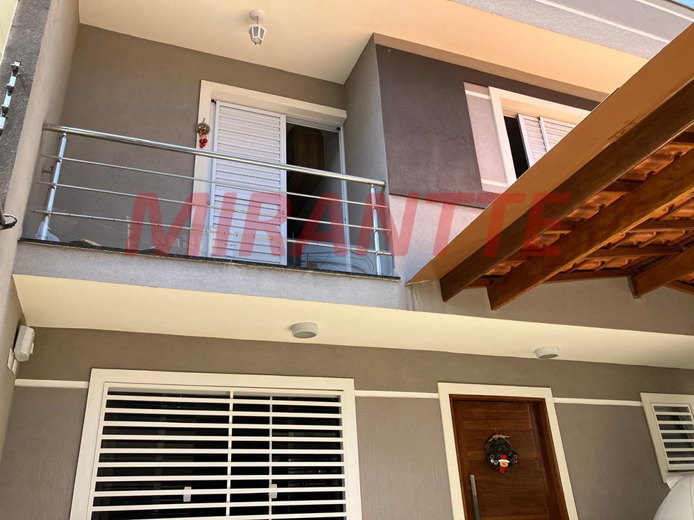 Sobrado de 88m² com 3 quartos em Santa Teresinha